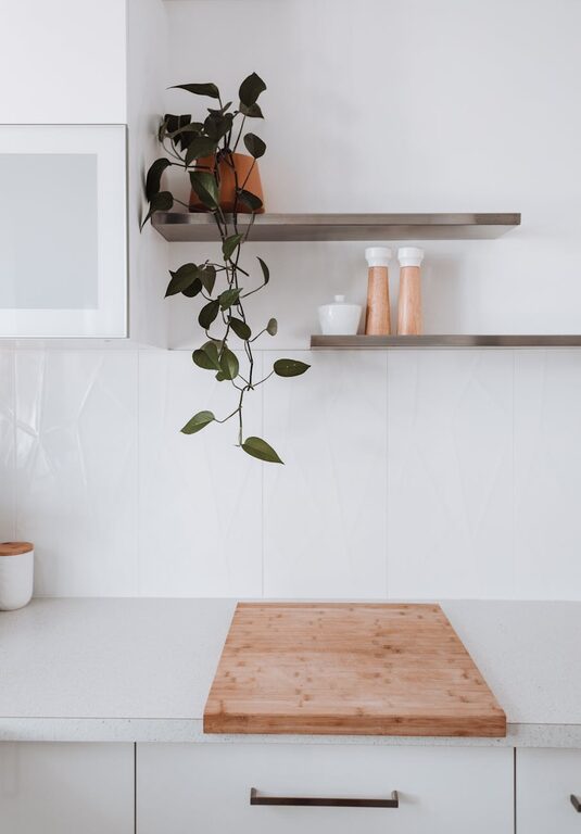 Simple Ways to Organize Your Entryway for a Clutter-Free Home